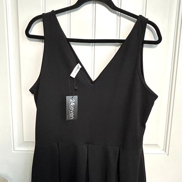 NWT 24seven Black Hi-Low Midi Dress XL V-Neck Sleeveless Party Cocktail Stretch - Picture 4 of 9